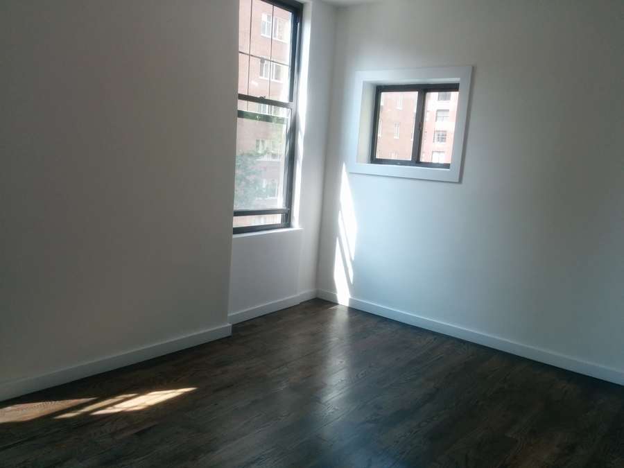 Sample photo: finished room, smooth walls.